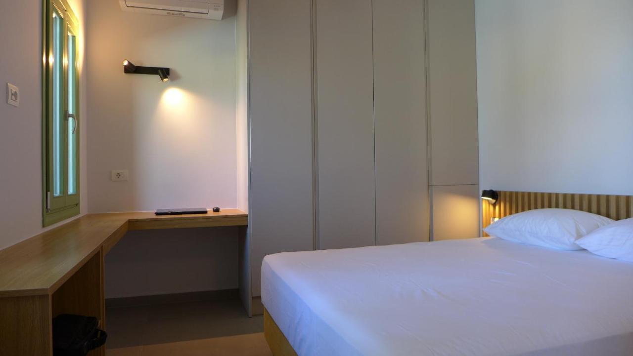 Caltabania Suites Áyios Nikítas Eksteriør bilde