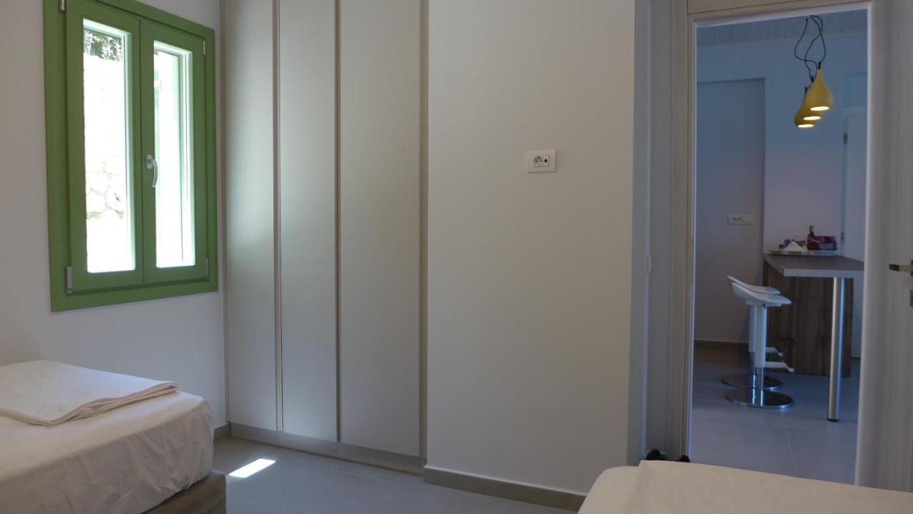 Caltabania Suites Áyios Nikítas Eksteriør bilde